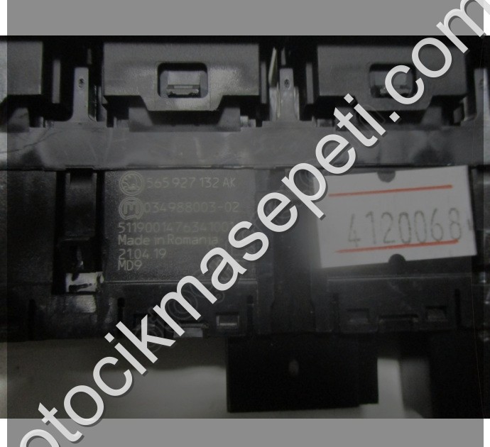 Skoda Karoq Dörtlü Flaşör Paneli 565927132AK