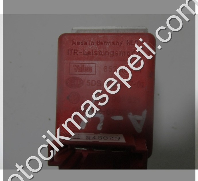 Volkswagen Golf 4 Isıtıcı Fan Motoru 1JO907521 5DS00646701