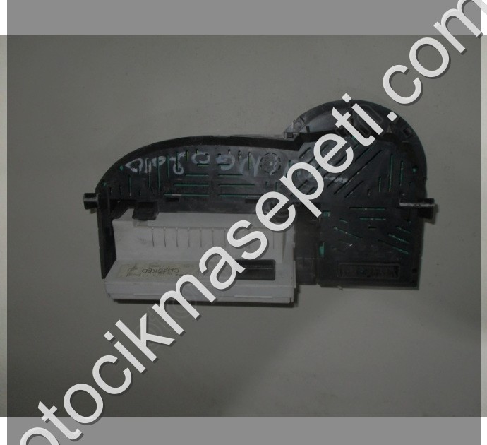 Renault Twingo Kilometre Saati Gösterge Paneli 8200833488-F