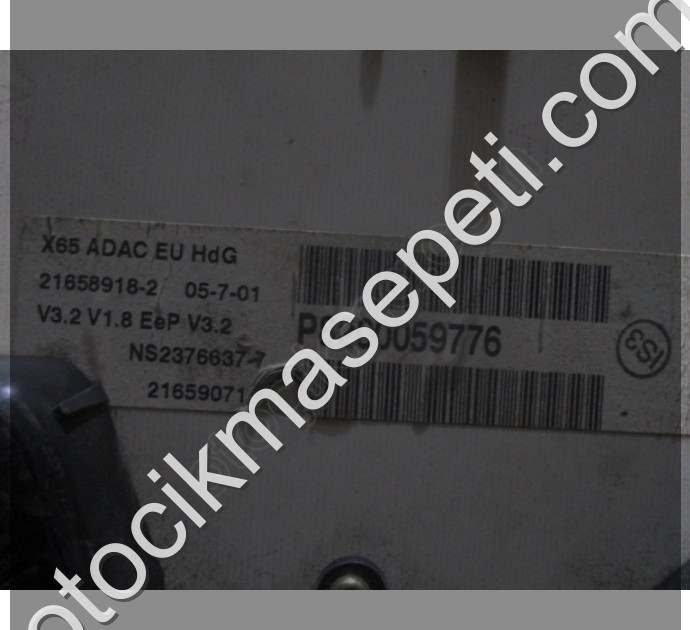 Renault Clio Benzinli Kilometre Saati Gösterge Paneli P8200059776