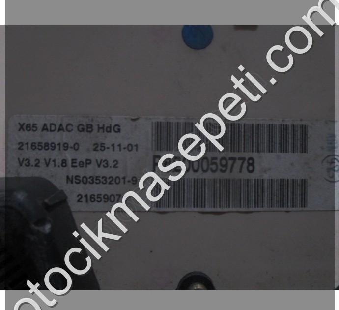 Renault Clio 2 Kilometre Saati Gösterge Paneli P8200059778