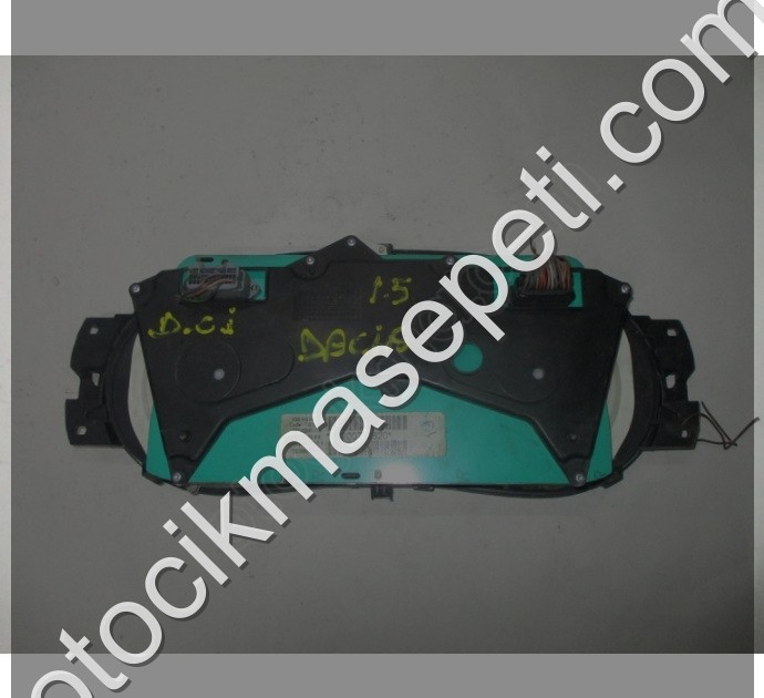 Dacia Logan Benzinli Kilometre Saati Gösterge Paneli P8200752820