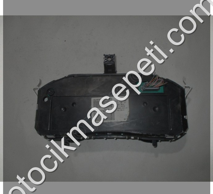 Renault Megane 2 Kilometre Saati Gösterge Paneli 8200793127 L