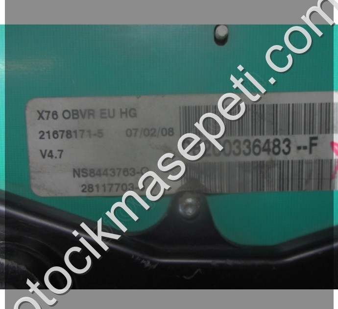 Renault Kango Kilometre Saati Gösterge Paneli P8200336483