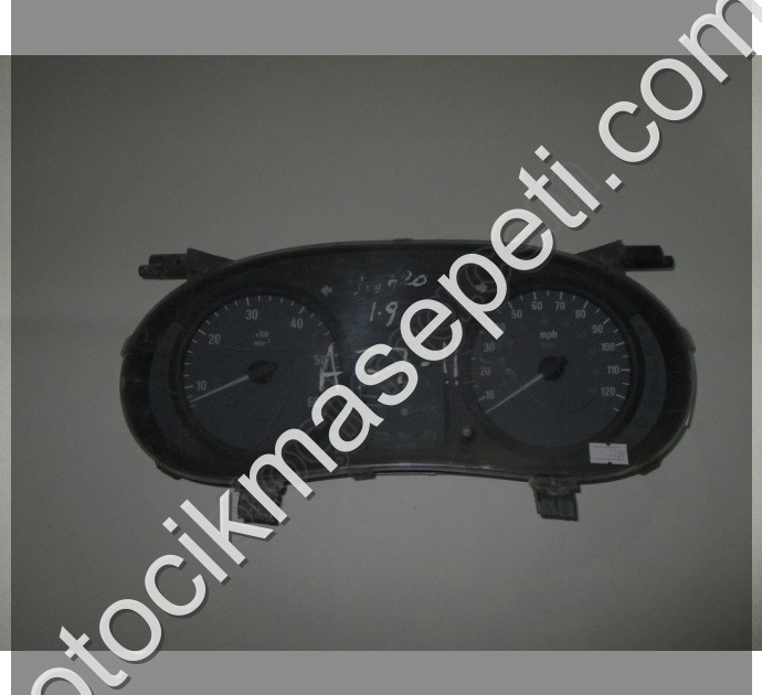 Renault Trafic Dizel Kilometre Saati Gösterge Paneli P8200390136