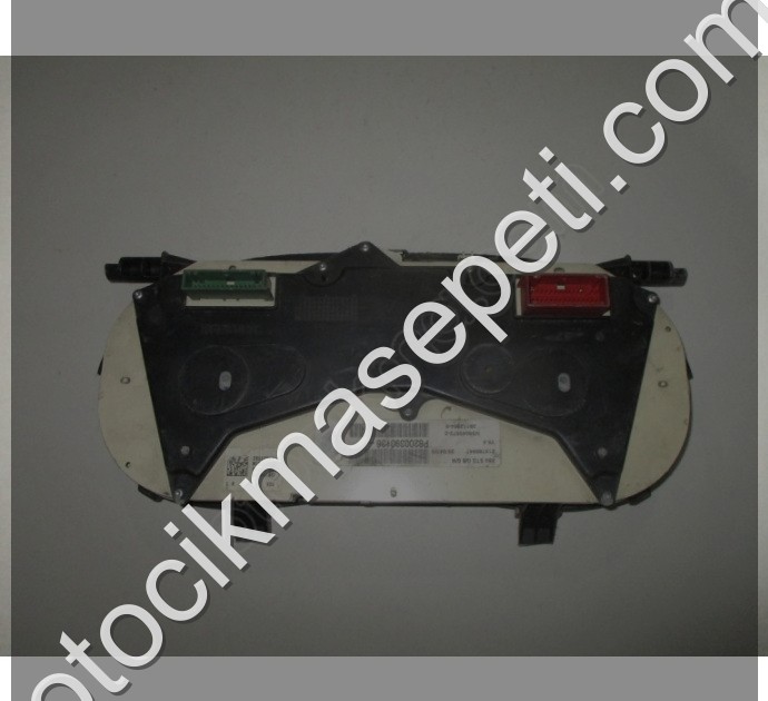 Renault Trafic Dizel Kilometre Saati Gösterge Paneli P8200390136