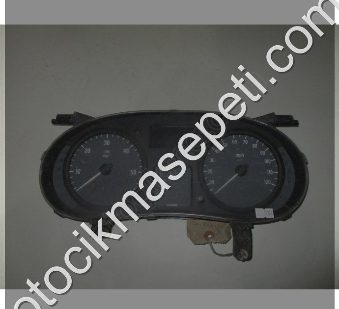 Renault Trafic Dizel Kilometre Saati Gösterge Paneli P8200283201
