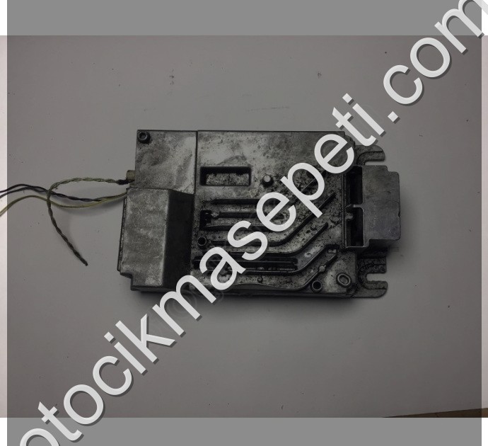 BMW 3 Serisi Amplifikatör HBB268