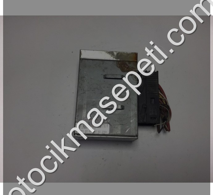 BMW 530 535 Anten Ampilifakrörü HS4851