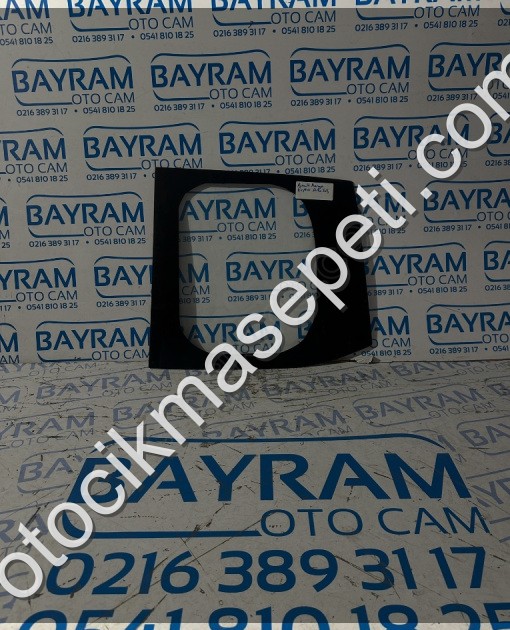 RENAULT EXPRESS ARKA CAM SAĞ