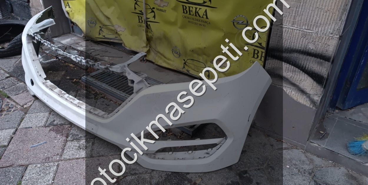 HYUNDAİ 2015-16 TUCSON ÖN TAMPON BEYAZ ÇIKMA ORJİNAL  YEDEK PARÇA - Detay Görseli 4