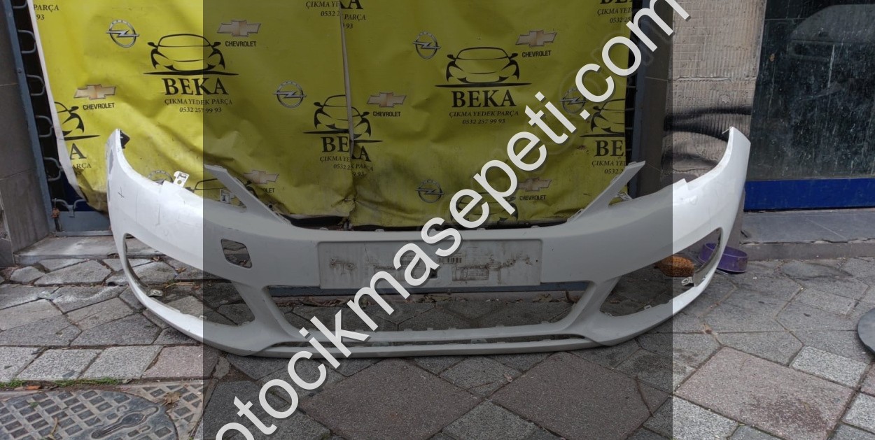 PEUGEOT 308 ÖN TAMPON 2017 SONRASI BEYAZ ÇIKMA ORJİNAL  YEDEK PAR - Peugeot Çıkma Parça