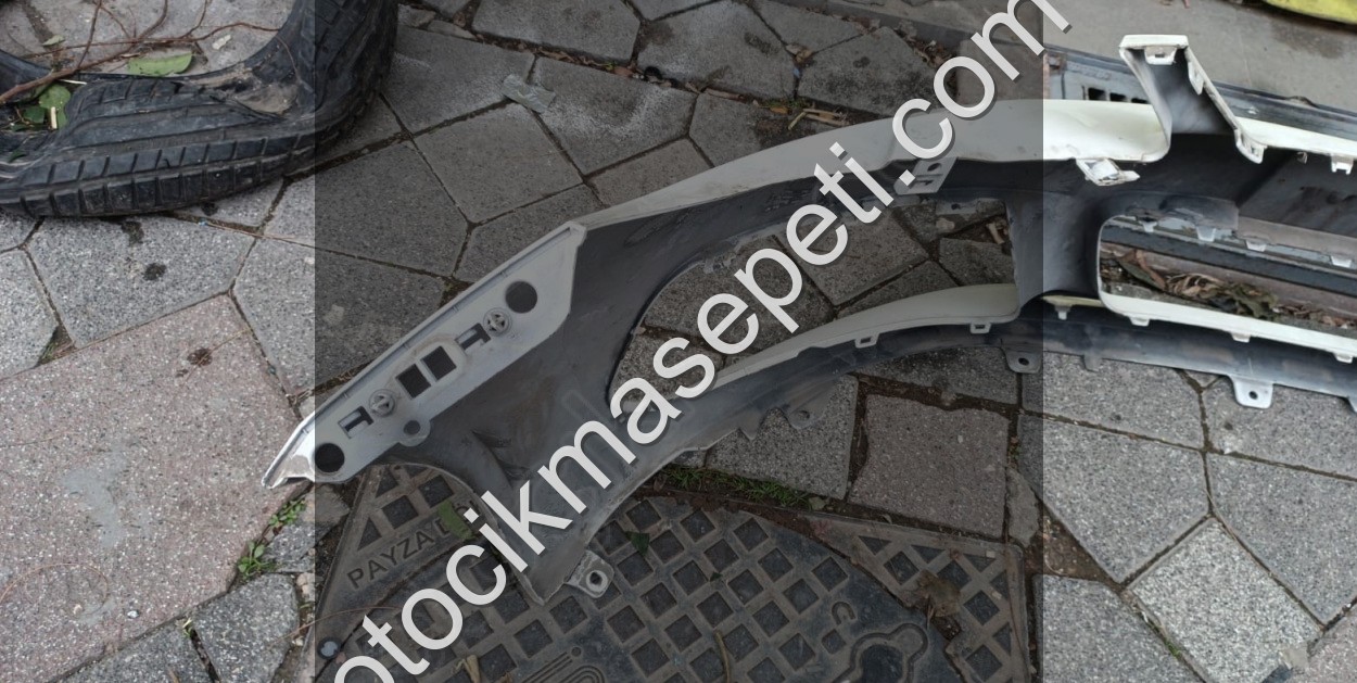 PEUGEOT 308 ÖN TAMPON 2017 SONRASI BEYAZ ÇIKMA ORJİNAL  YEDEK PAR - Detay Görseli 6