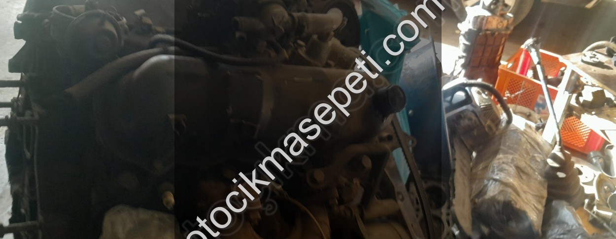 Ford Granada 6 silindir 2000 V motor