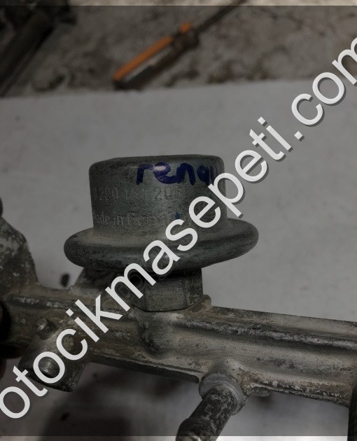 Renault 19-21 Yakıt Basınç Regülatörü 0280161206 Bosch