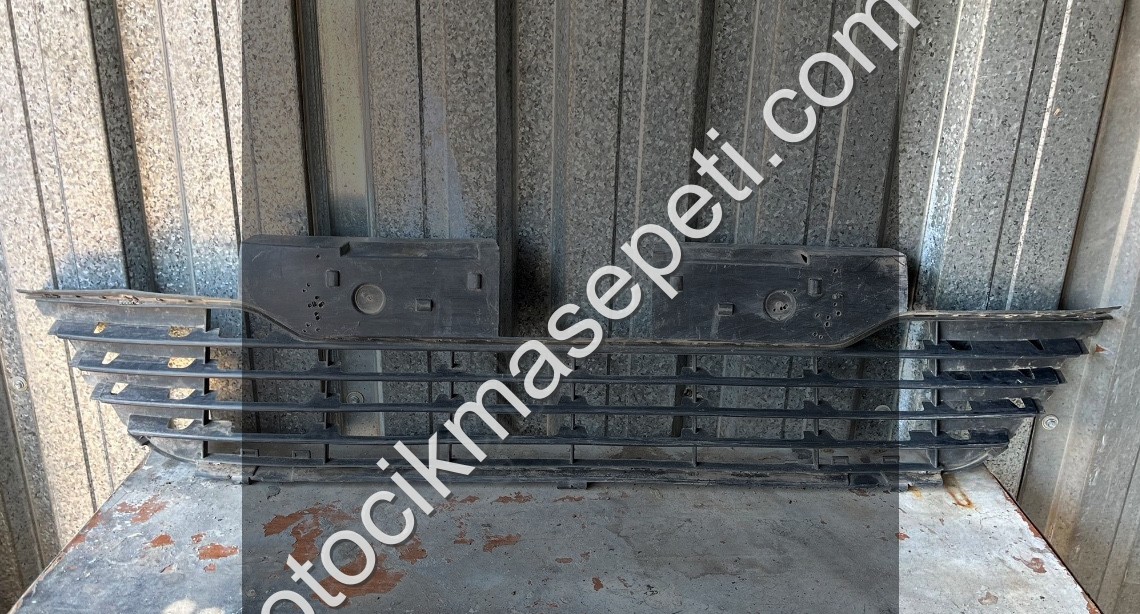 CİTROEN C4 2004-2009 ÖN TAMPON IZGARASI 9646215877