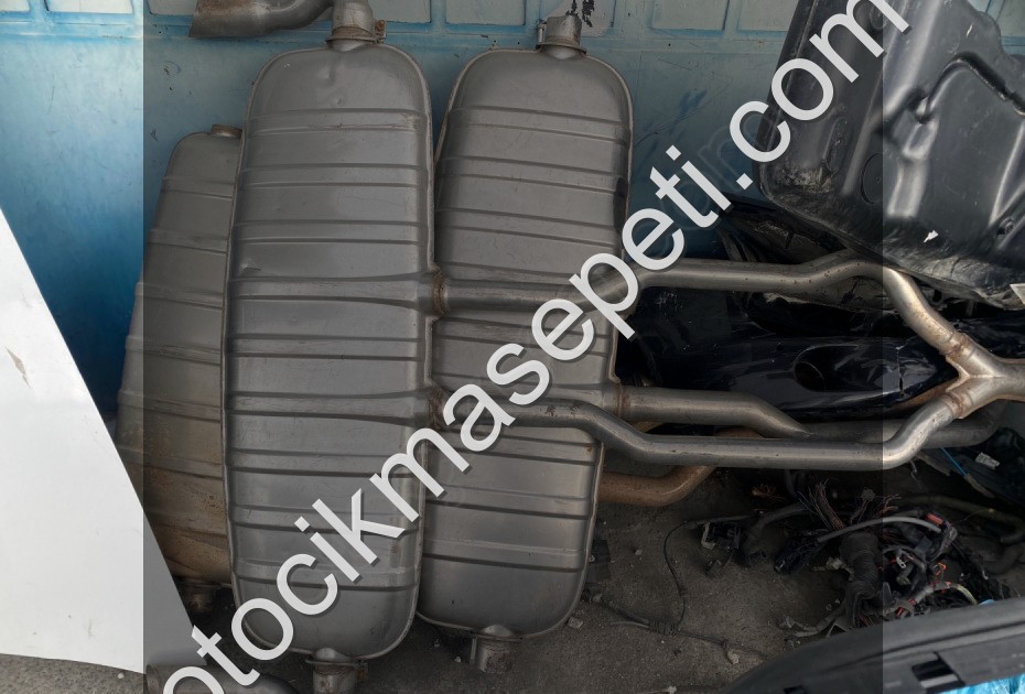 PORSCHE CAYENNE EGZOZ SUSTURUCU