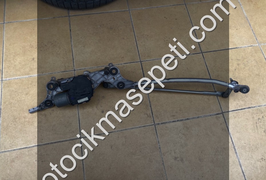 PORSCHE CAYENNE SİLECEK KOLU SİLECEK MOTORU 7P0955023 201122017