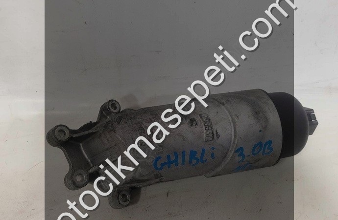 Maserati Ghibli 3.0 SQ4 2016 Yağ Filtresi kutusu 2013/2019 Resmi