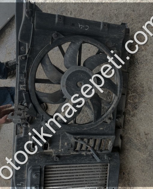 CİTROEN C4 FAN MOTORU
