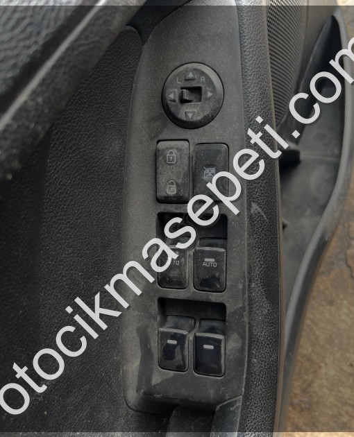 KİA CERATO SOL ÖN CAM DÜĞMESİ