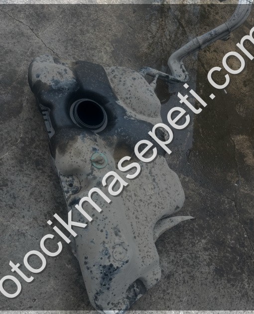 DACİA LOGAN YAKIT DEPOSU