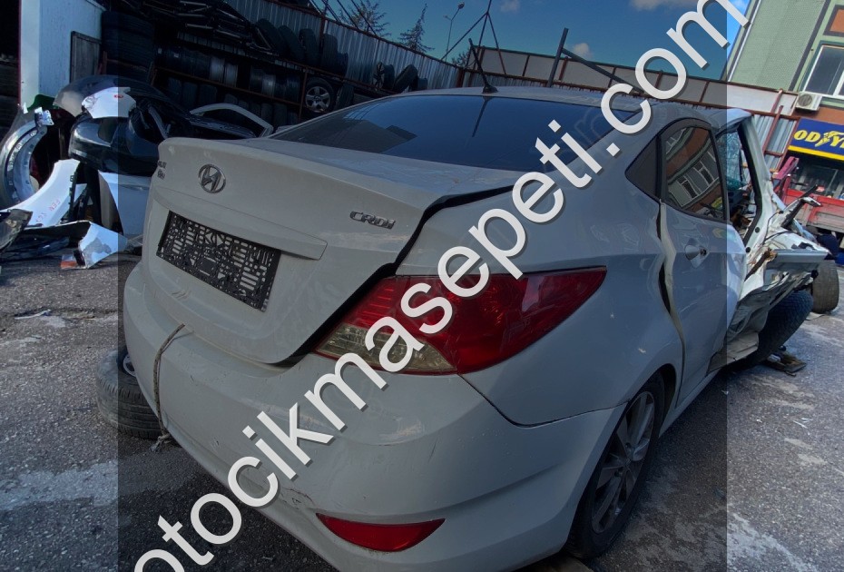 HYUNDAİ ACCENT BLUE MULTIMEDYA SÖKME 2011-2017