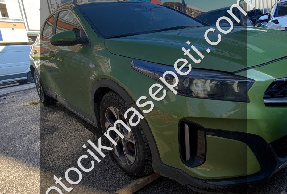 KİA X-CEED MULTİMEDYA SÖKME HATASIZ 2021-2024