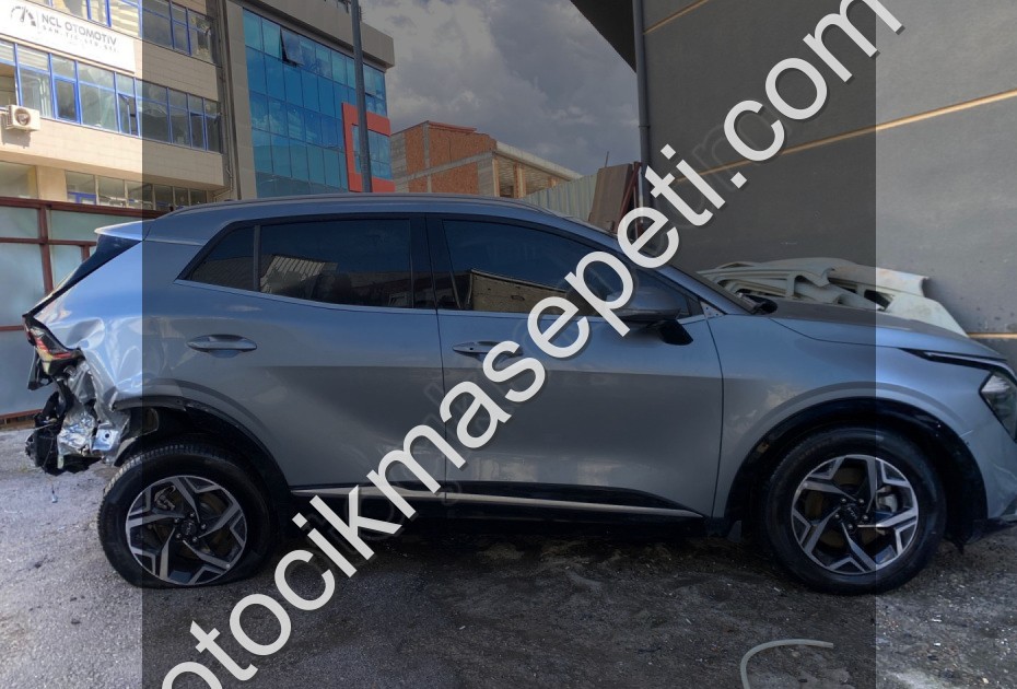 KİA SPORTAGE MULTİMEDYA SÖKME HATASIZ 2021-2025