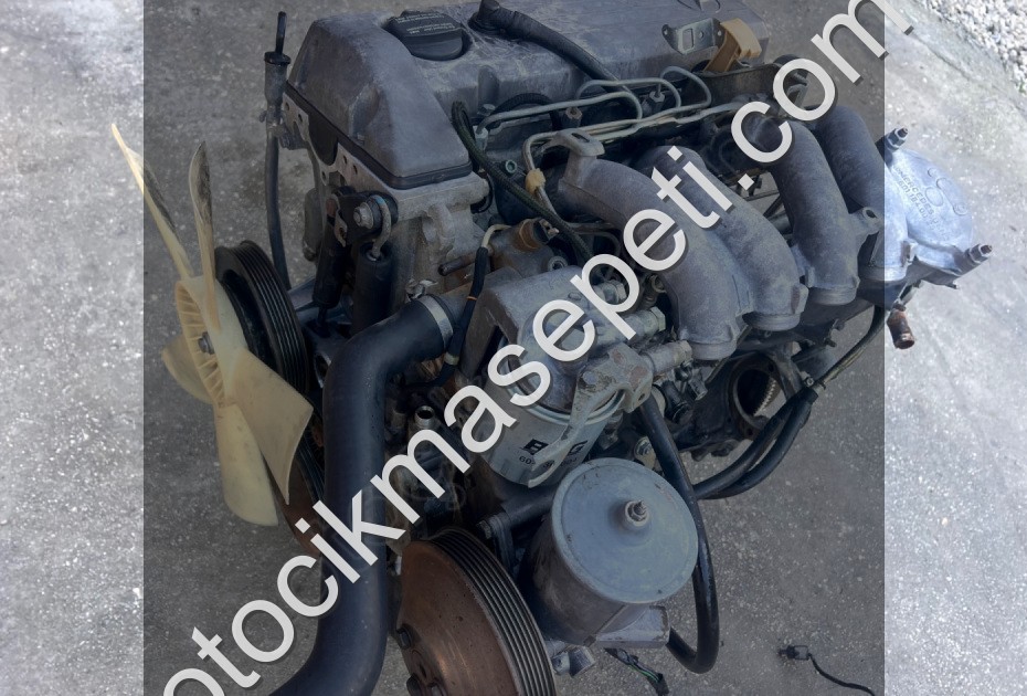 W124 MERCEDES 200 D BASKI BALATA SETİ ÇIKMA ORJİNAL