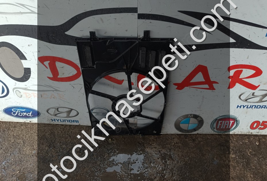 VOLKSWAGEN GOLF 7 FAN DAVLUMBAZI ORJİNAL ÇIKMA PARÇA 5Q0121205Al - Detay Görseli 2