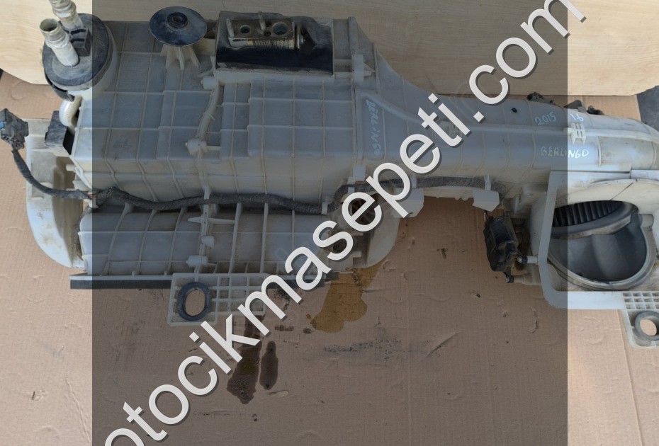 citroen berlingo 2015 1.6 kalorifer kutusu/kazanı (son fiyat)
