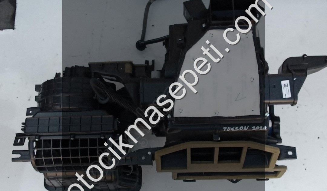 hyundai tucson 2020 1.6 kalorifer kutusu/kazanı (son fiyat)