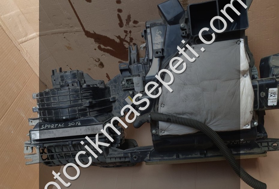kia sportage 2018 1.6 gdi kalorifer kutusu/kazanı (son fiyat)