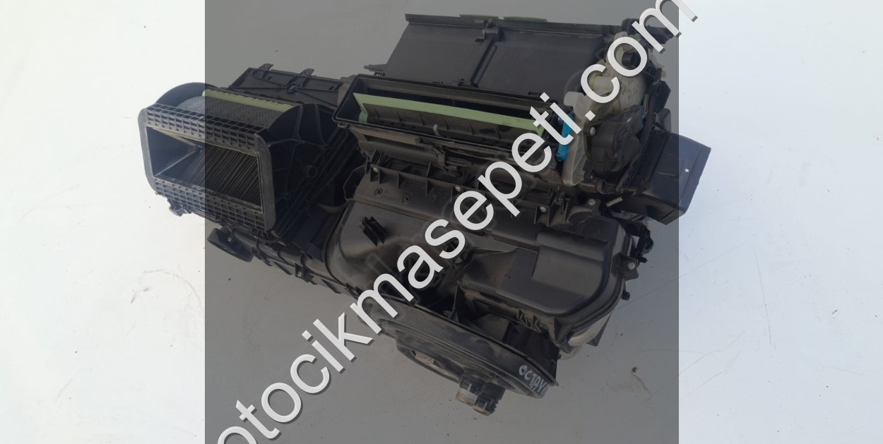 skoda octavia 2015 kalorifer kutusu/kazanı (son fiyat)
