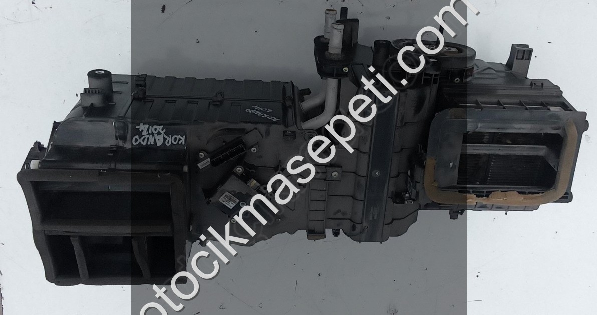 ssangyong korando sport 2013 kalorifer kutusu/kazanı (son fiyat)