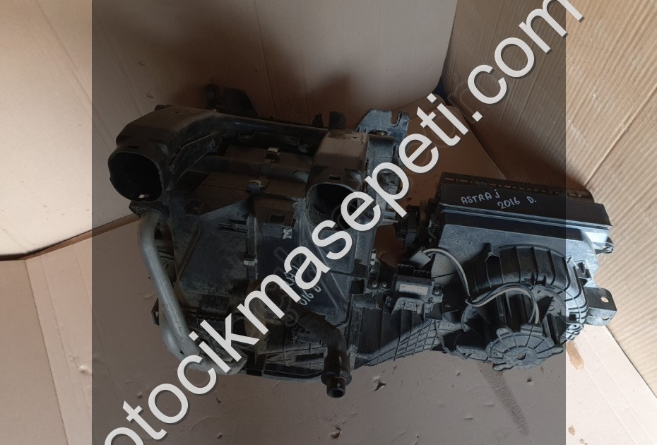 opel astra j 2016 1.6 cdti kalorifer kutusu/kazanı (son fiyat)