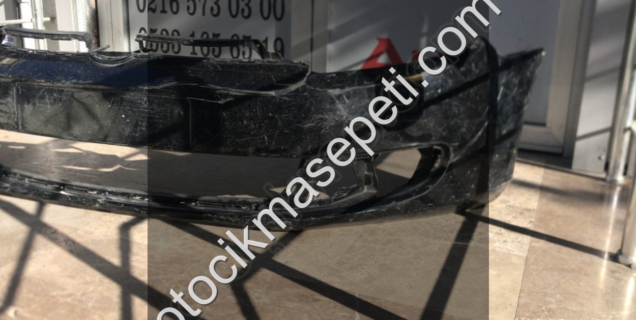 VOLKSWAGEN GOLF 6 ÖN TAMPON