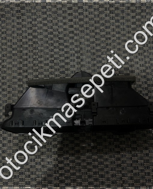 5G1815736C GOLF 7 ÖN TORPİDO ORTA HAVALANDIRMA IZGARASI