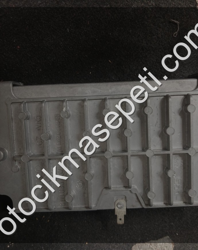 8T0035462 Multimedia Kontrol Modülü A4