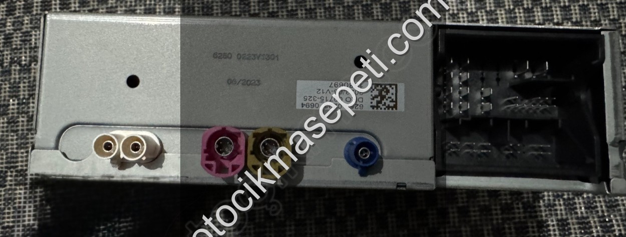 3G5035832G VW Passat cd changer