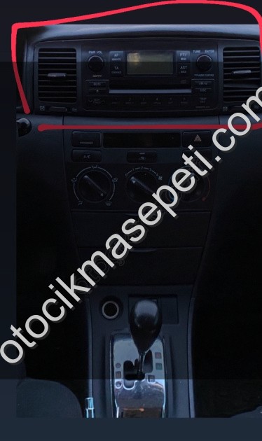 Corolla 2002-2008 orijinal radyo ve klima menfezi komple