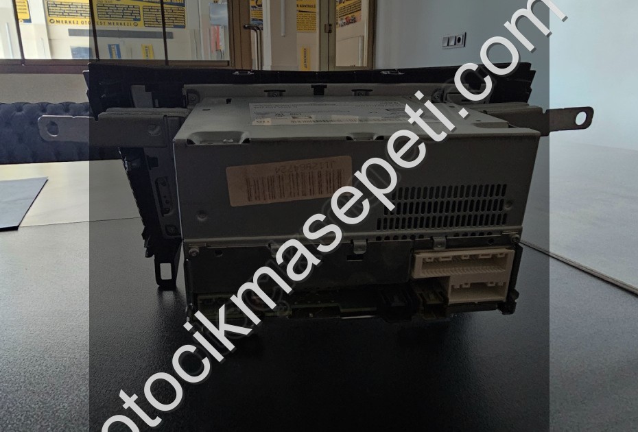 Nissan qashqai orjinal kameralı teyp