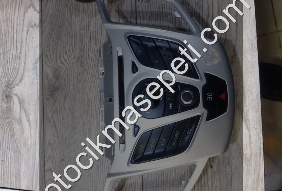 Ford Fiesta teyp tuş takımı