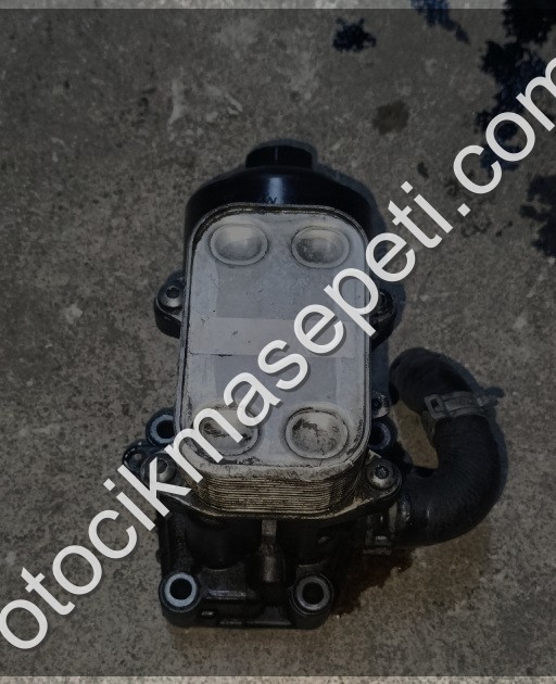 03L115389C 1.6 Passat Yağ filtresi