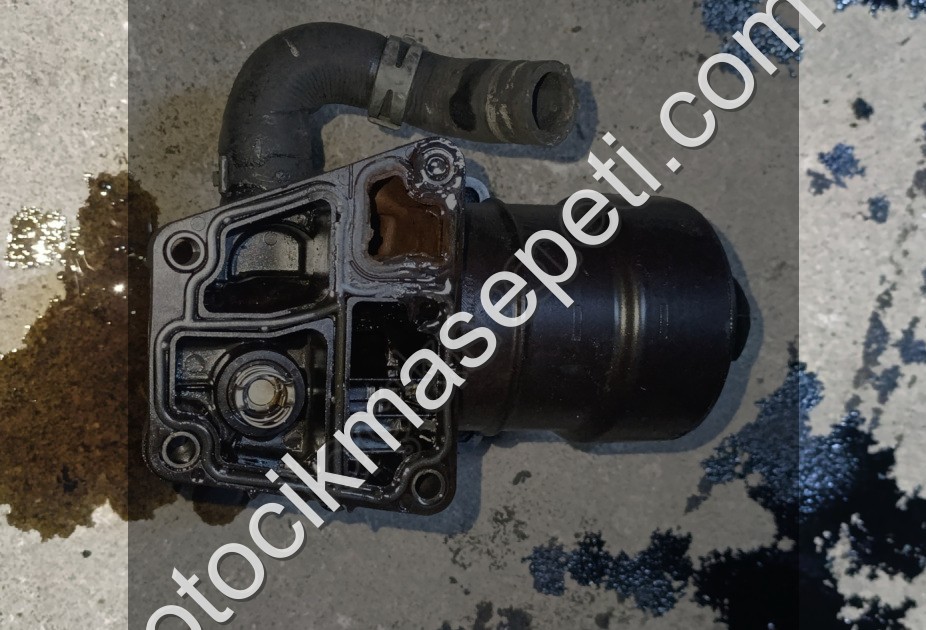 03L115389C 1.6 Passat Yağ filtresi