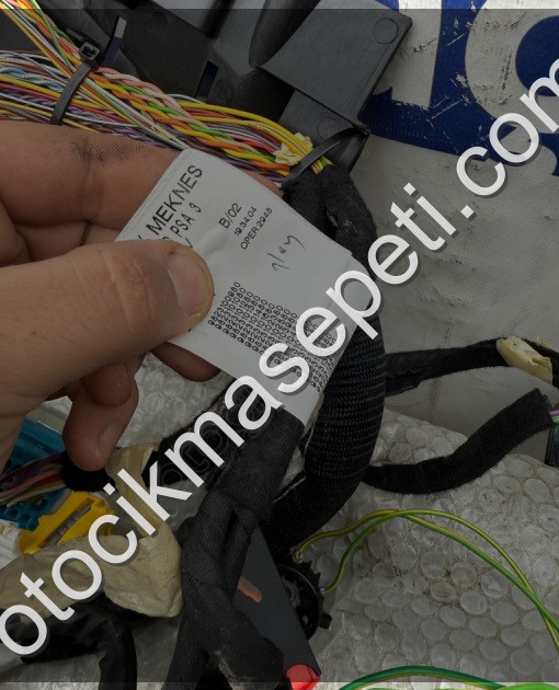 9823100980 Peugeot Rifter 1.5 BlueHDİ Torpido Tesisatı ORJİNAL