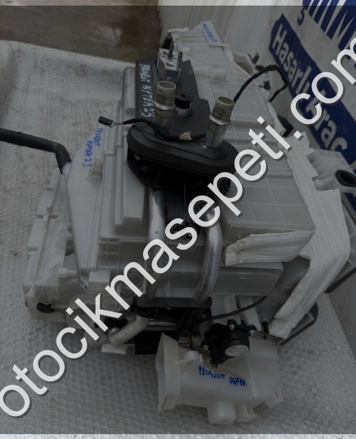 Peugeot Rifter Kalorifer Kutusu / Kazanı ORJİNAL