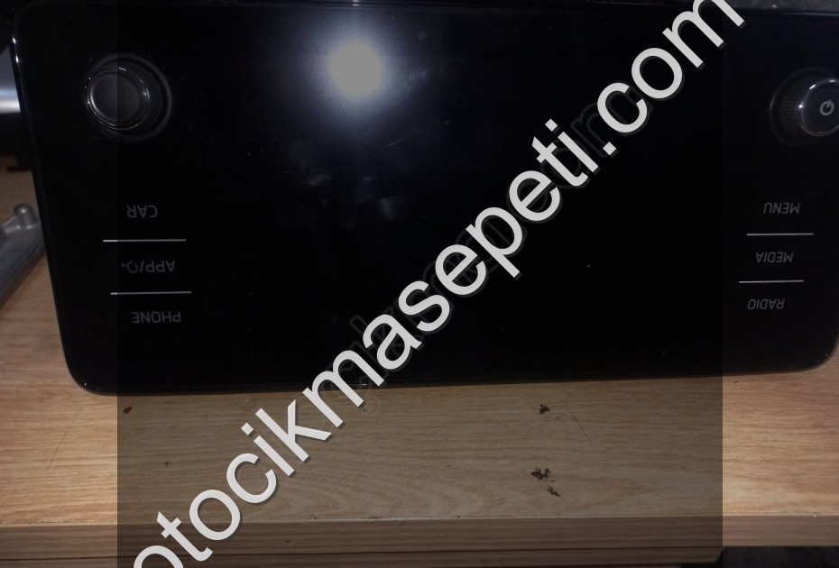 SKODA  SCALA TEYP EKRAN SET SÖKME