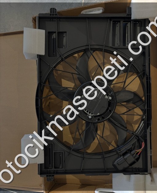 MERCEDES CLA W117 W247 FAN 2479060100 2479060000 2479067906 SY